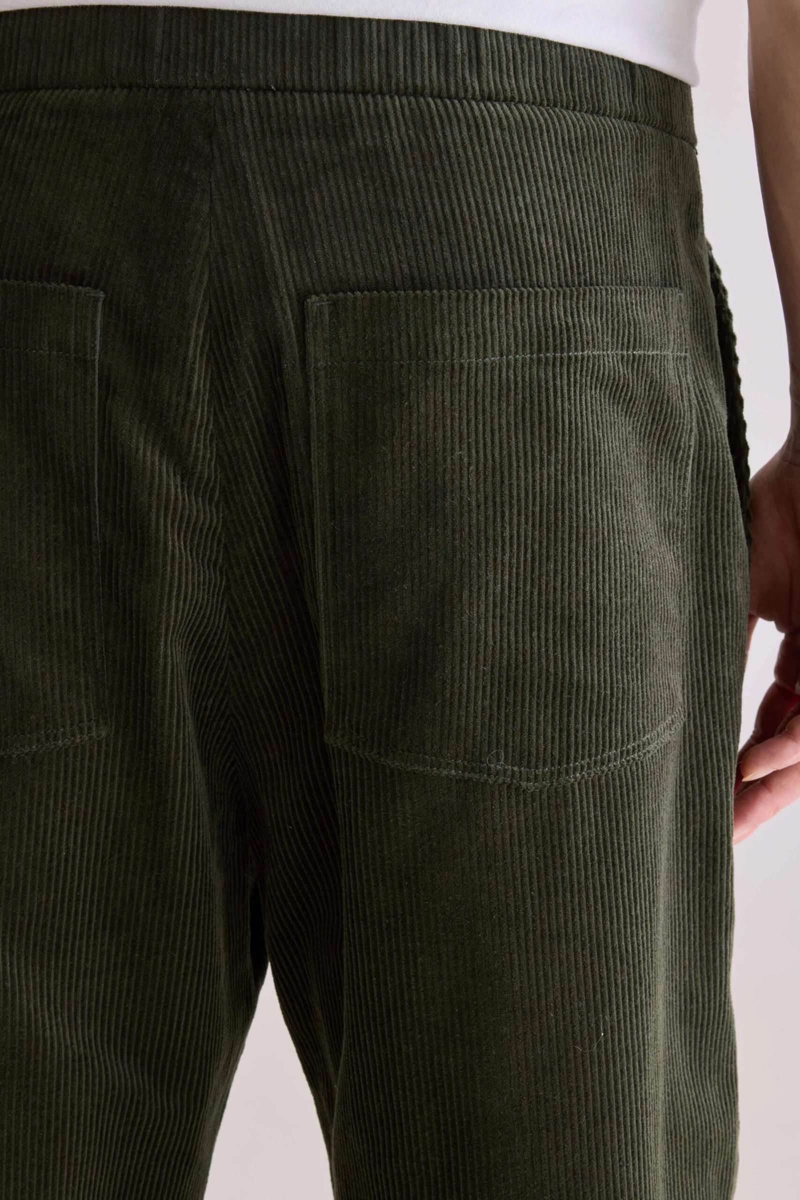 Paynt corduroy trousers (252 / M / DARK OLIVE) - Image 7