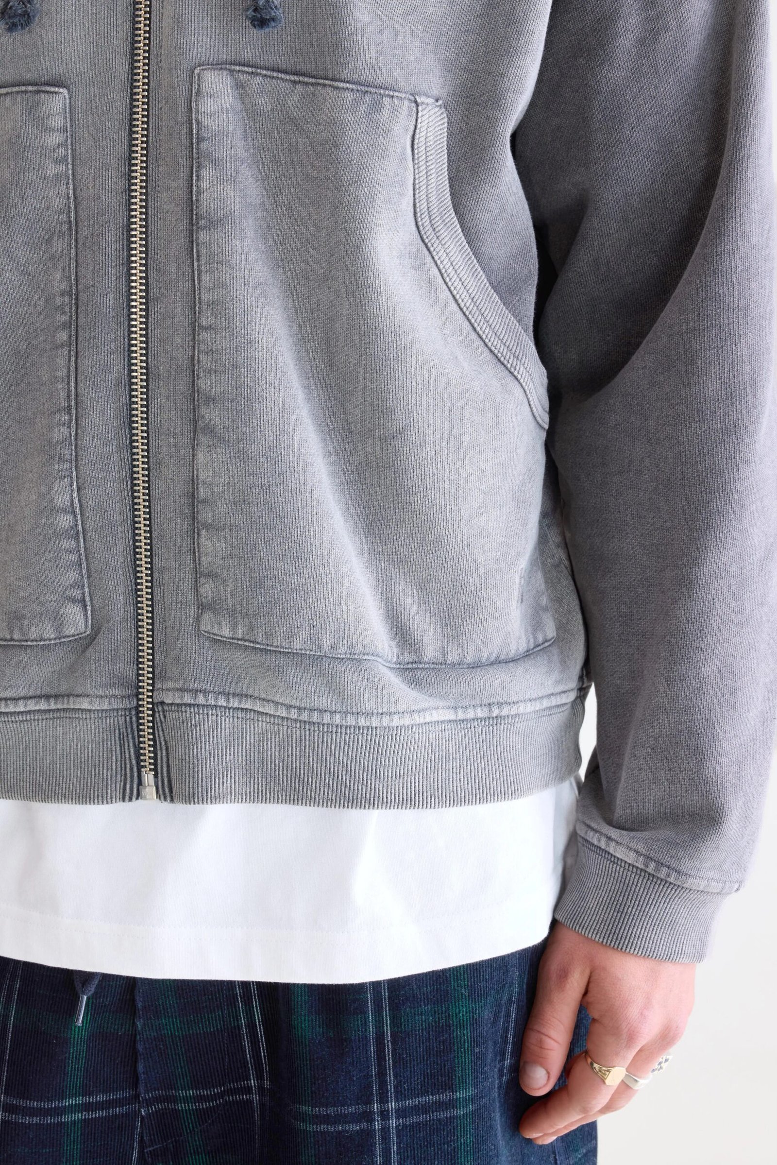 Falkon zip-up hoodie (252 / M / BLACK BLUE)