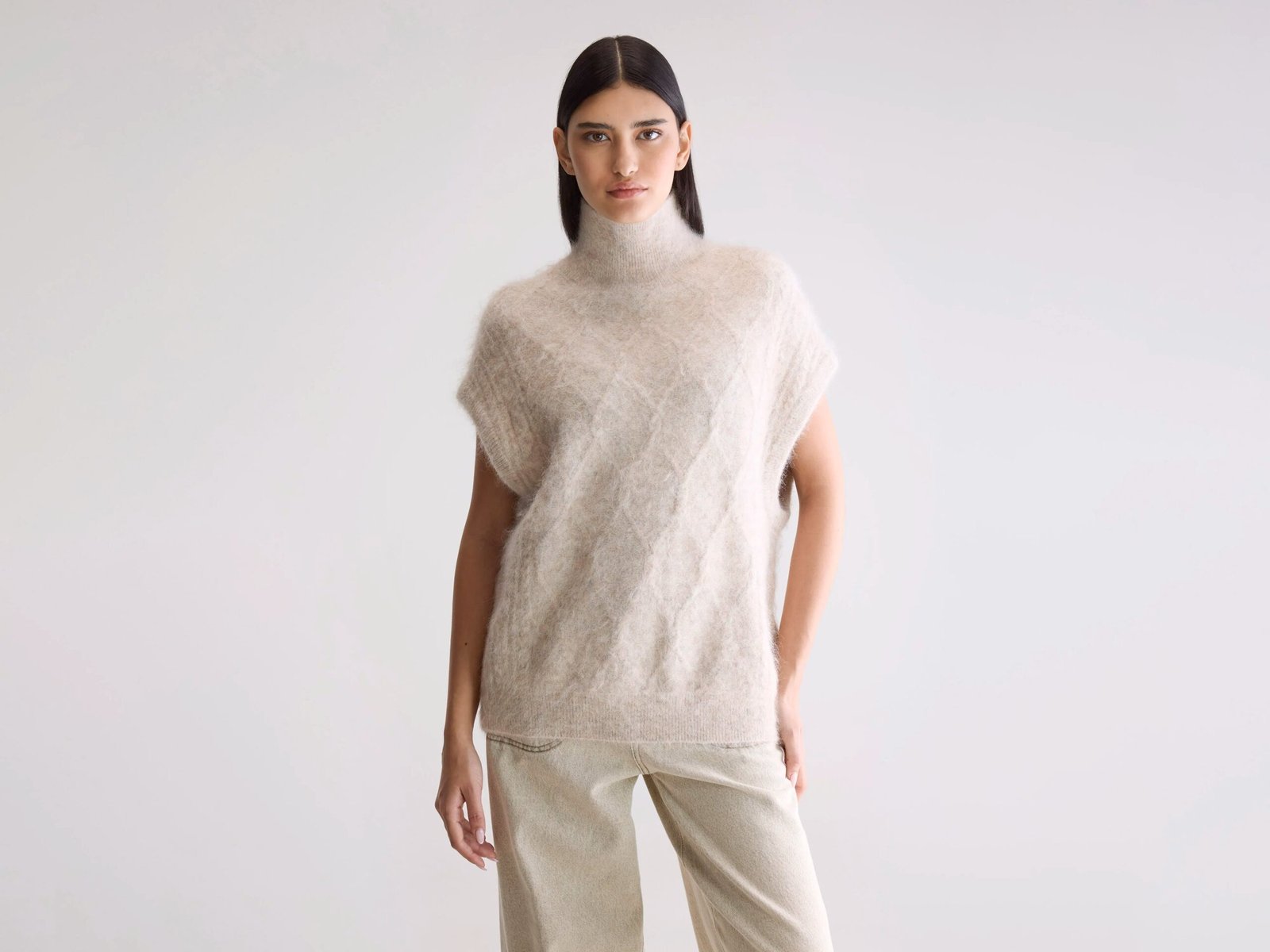 Darti Sweater Vest (252 / W / OYSTER)